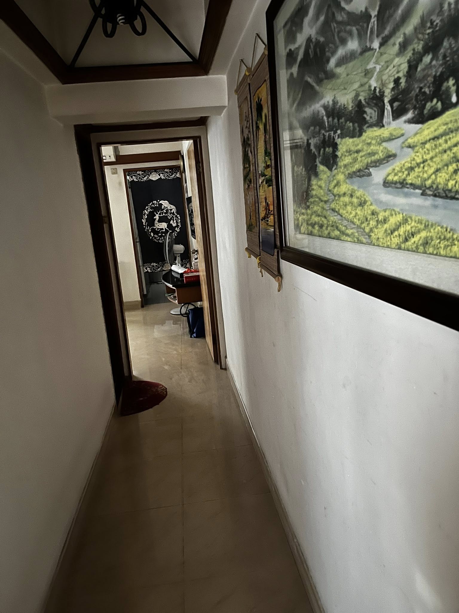 新橋唐4樓，前座靠近永樂戲院，齊家電，一房一廳，一梯一戶