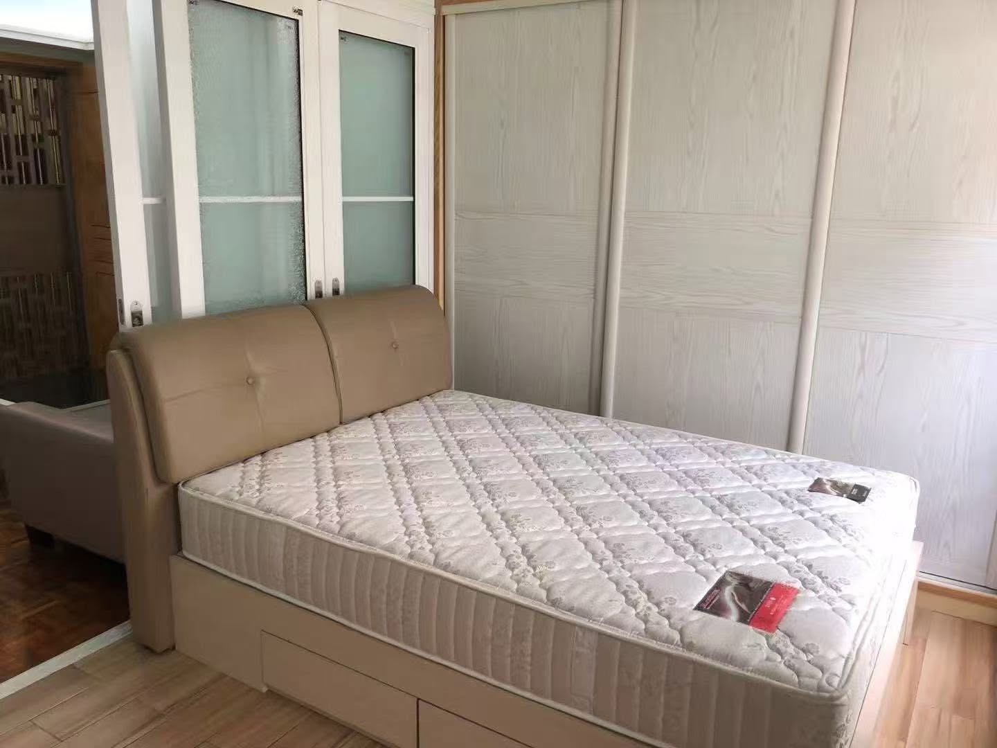 義子街，一房一廳廚衛各一