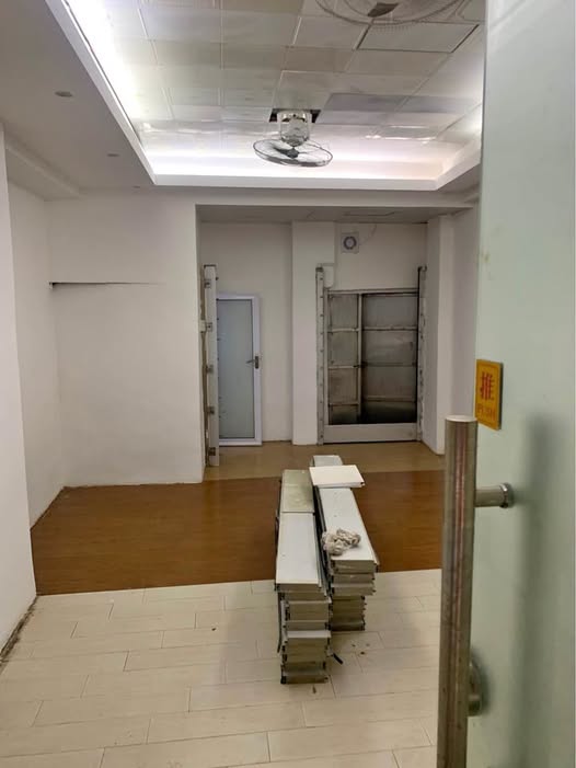 司打口夜呣街舖 出租