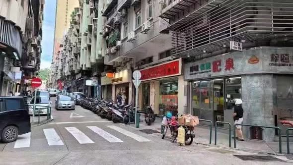 近鏡湖喳喳泉￼筍舖出售！